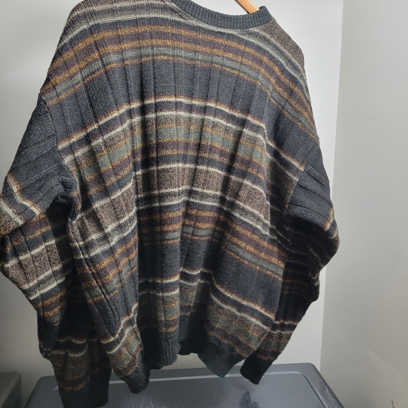 Men's Plaid Sweater - Black and Brown - Picture 3 of 4